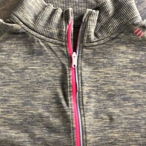 Lululemon 1/4 zip pullover